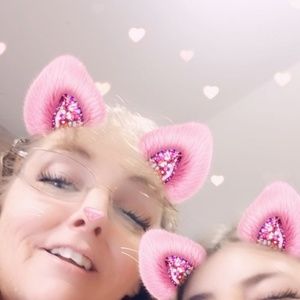 Meet your Posher, Kim